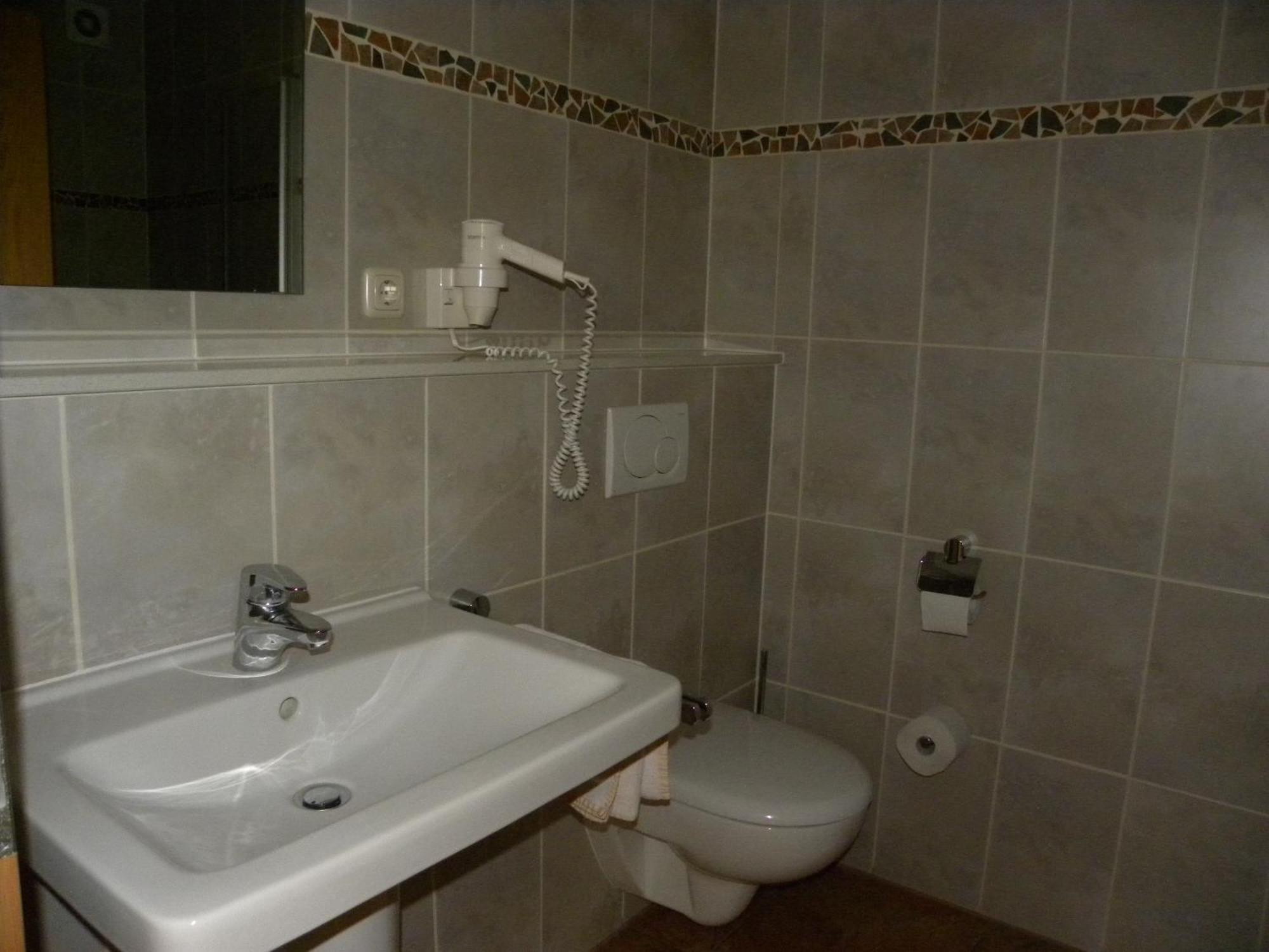 Thueringer Hof Hotel Richelsdorf Szoba fotó
