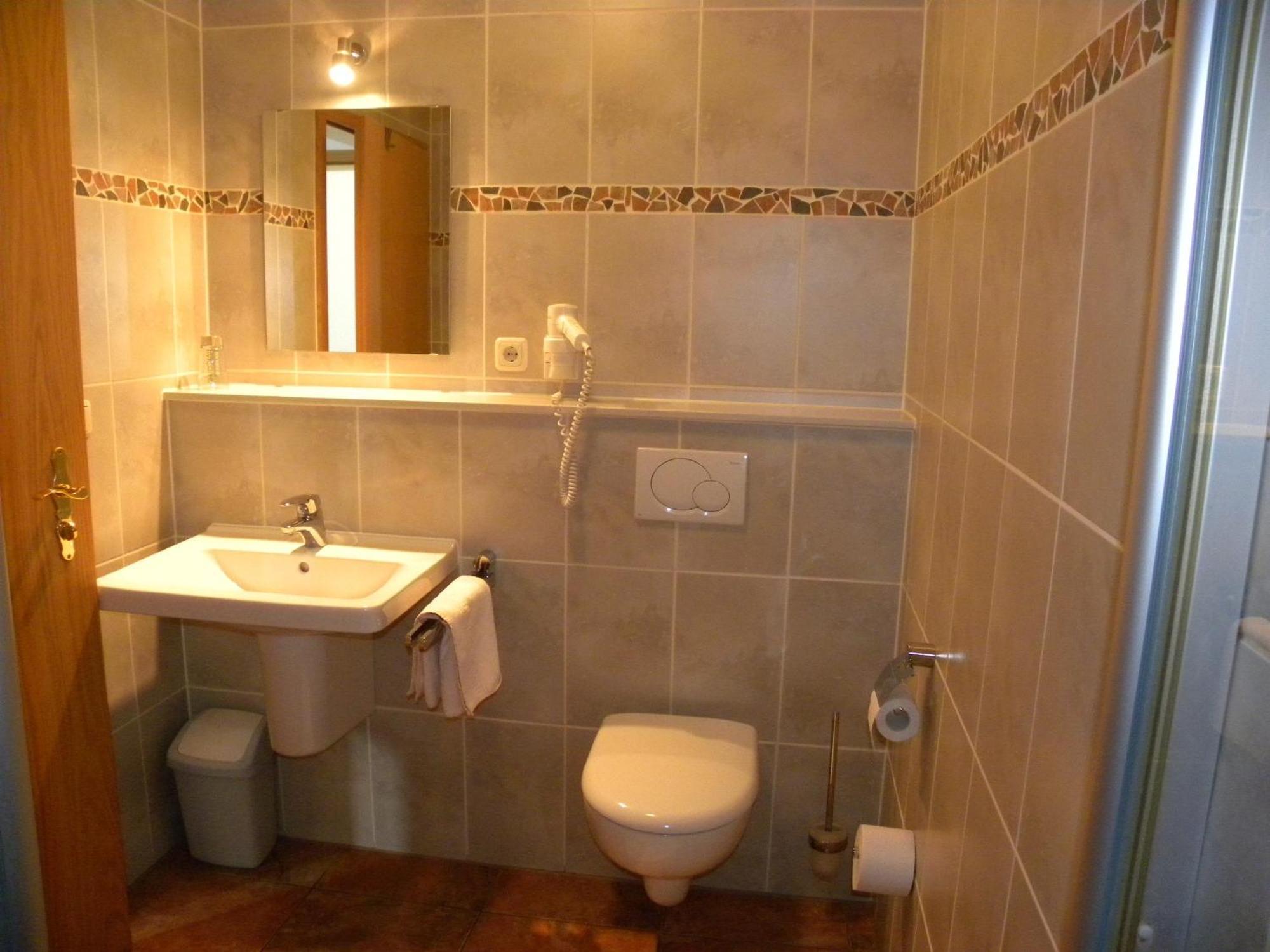 Thueringer Hof Hotel Richelsdorf Kültér fotó